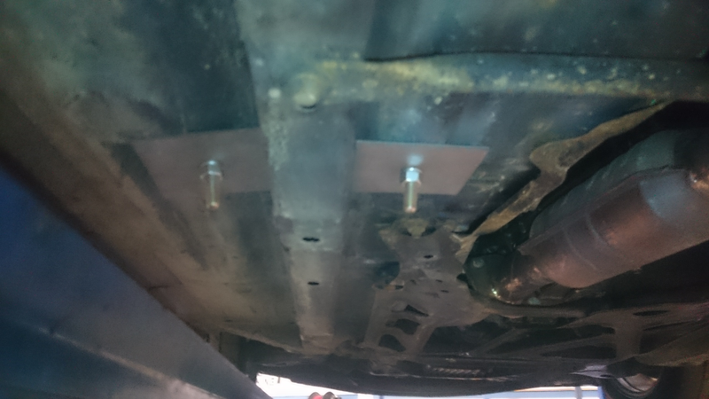 Could have gotten away with shorter bolts but these will do, nice and secure.